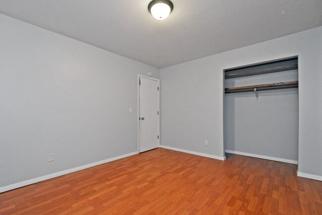 Building Photo - 2 Bed | 2 Bath W/ Garage in Heart of Colum...