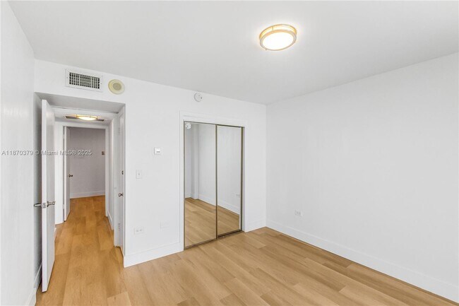 Building Photo - 5555 Collins Ave