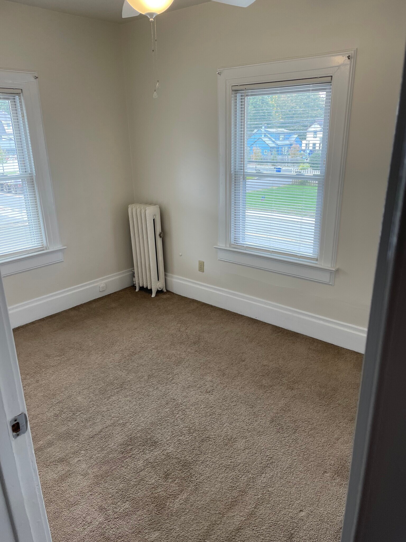 2nd Bedroom - 498 Ringwood Ave