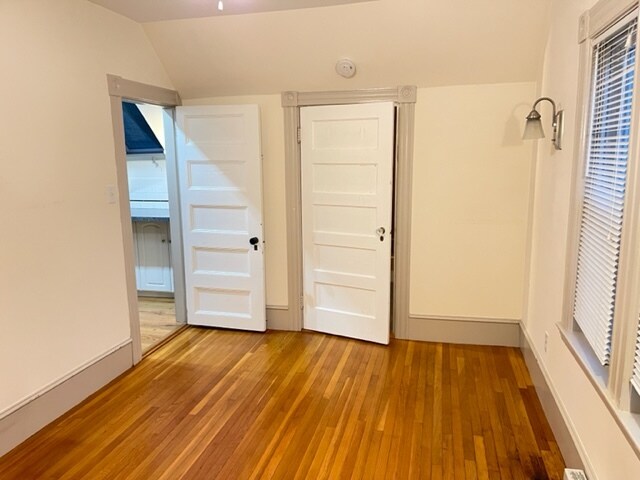 Building Photo - 109 River St