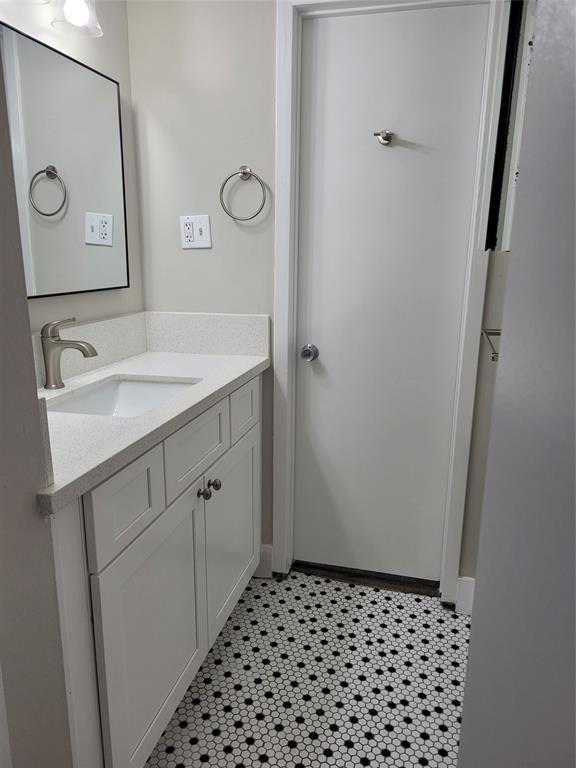 Building Photo - 3401 Timmons Ln
