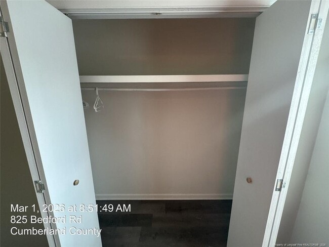 Building Photo - 825 Bedford Rd