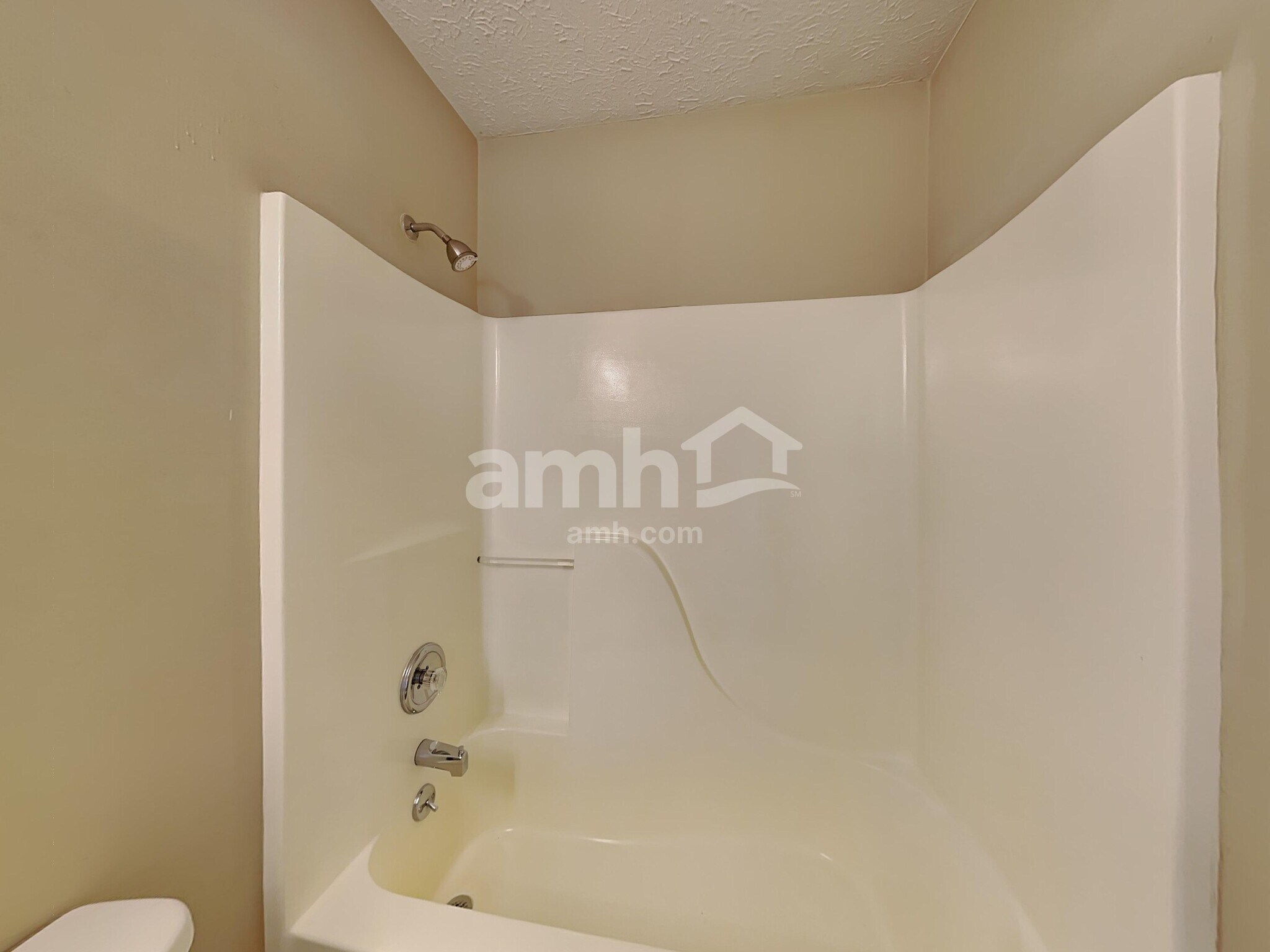 Building Photo - 209 Jones Rd