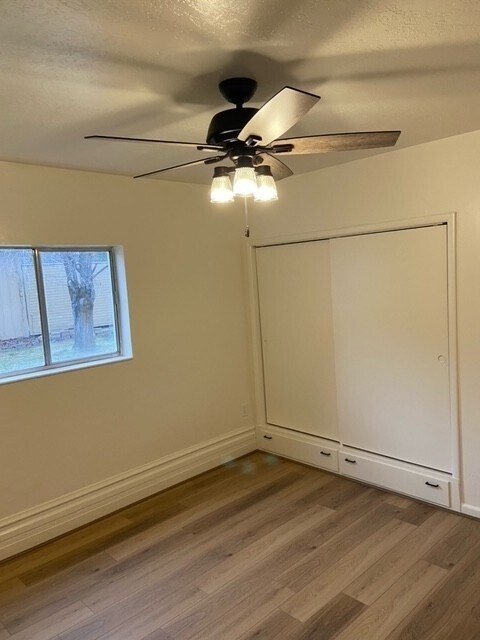 Building Photo - 380 E 600 N