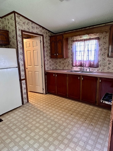 Building Photo - 2930 Pinecrest Dr