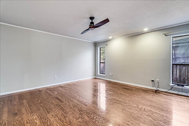 Building Photo - 5518 Sarazen Dr
