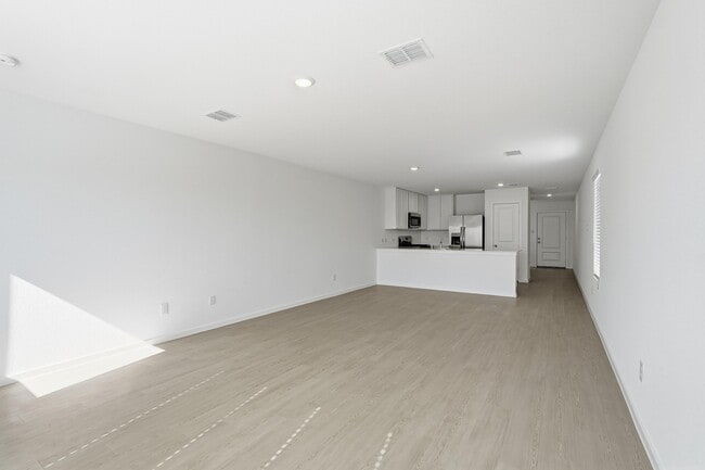 Building Photo - 1000 Calley Pear Trl