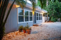 Building Photo - 5967 SW 58th Terrace