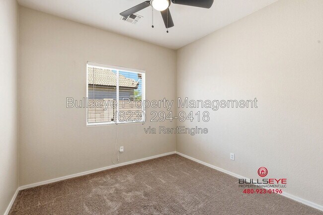 Building Photo - 3736 E Woodside Way