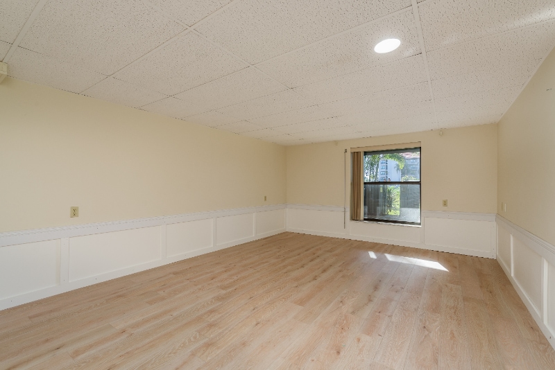 Building Photo - 14 Mariner Dr