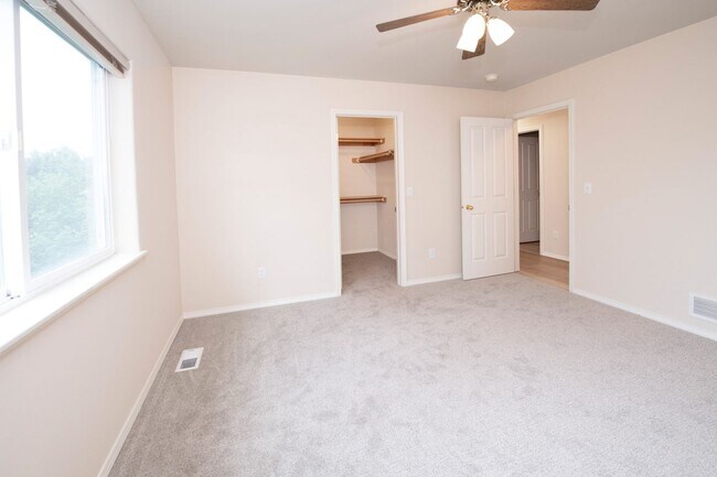 Building Photo - 5423 Cape Seville Dr