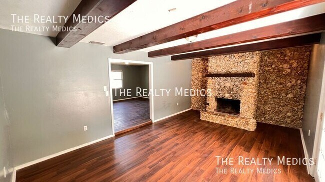 Building Photo - 1073 Leeward Dr