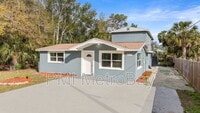 Building Photo - 5117 Mallett Dr