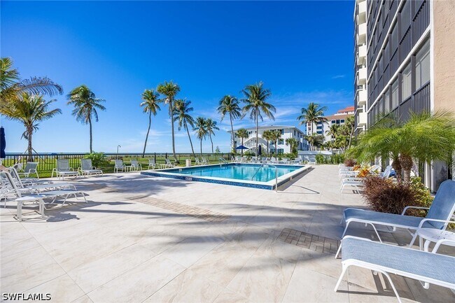 Building Photo - 10475 Gulf Shore Dr