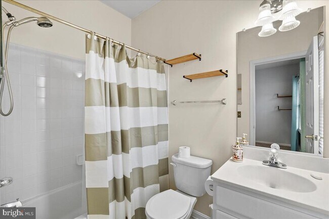 Building Photo - 5317 Chieftain Cir