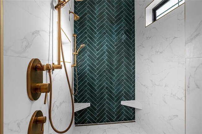 Building Photo - 1814 Barker Dr