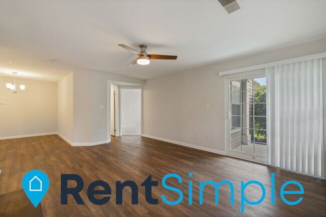 Building Photo - 8075 Lacy Dr