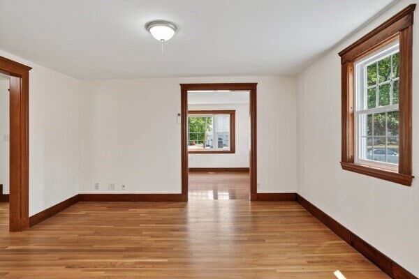 Building Photo - 9 Harriett Ave