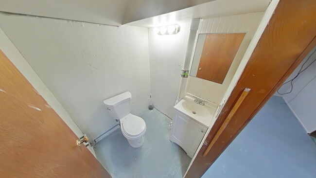 Building Photo - "3-Bed Home with Ample Space & Comfort in Clinton Township!"