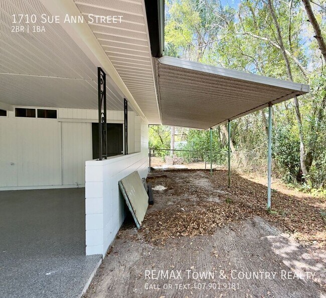 Building Photo - 1710 Sue Ann St