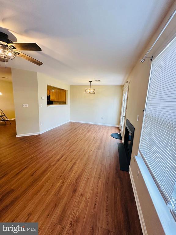 Building Photo - 109 Cardinal Ln