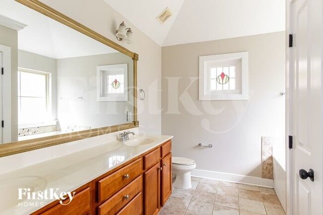 Building Photo - 1017 Emerald Ridge Dr