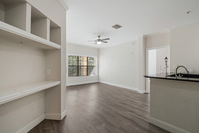 Building Photo - 3611 Conroy Rd