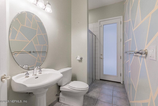 Building Photo - 5466 River Trail Rd N