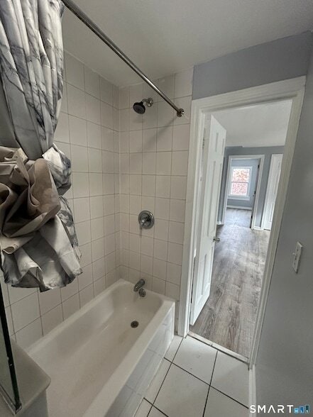 Building Photo - 18 Wilson St