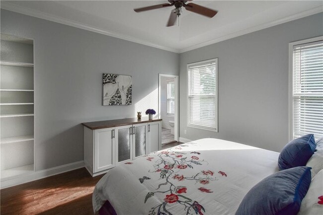 Building Photo - 2401 Inverloch Cir