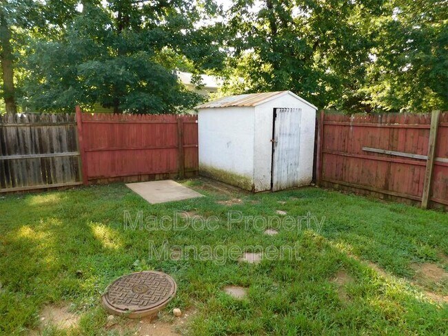 Building Photo - 619 Anvil Rd