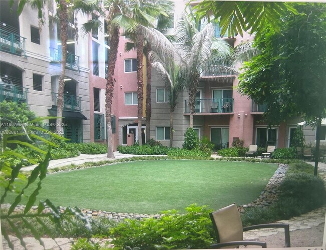Building Photo - 6001 SW 70th St