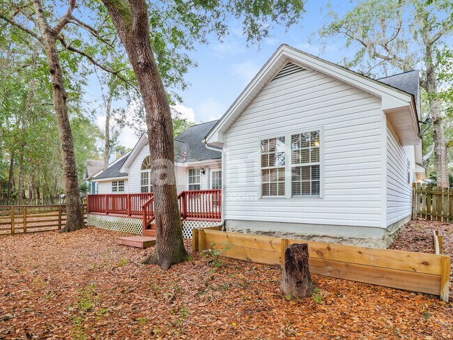 Building Photo - 44 Westminister Pl