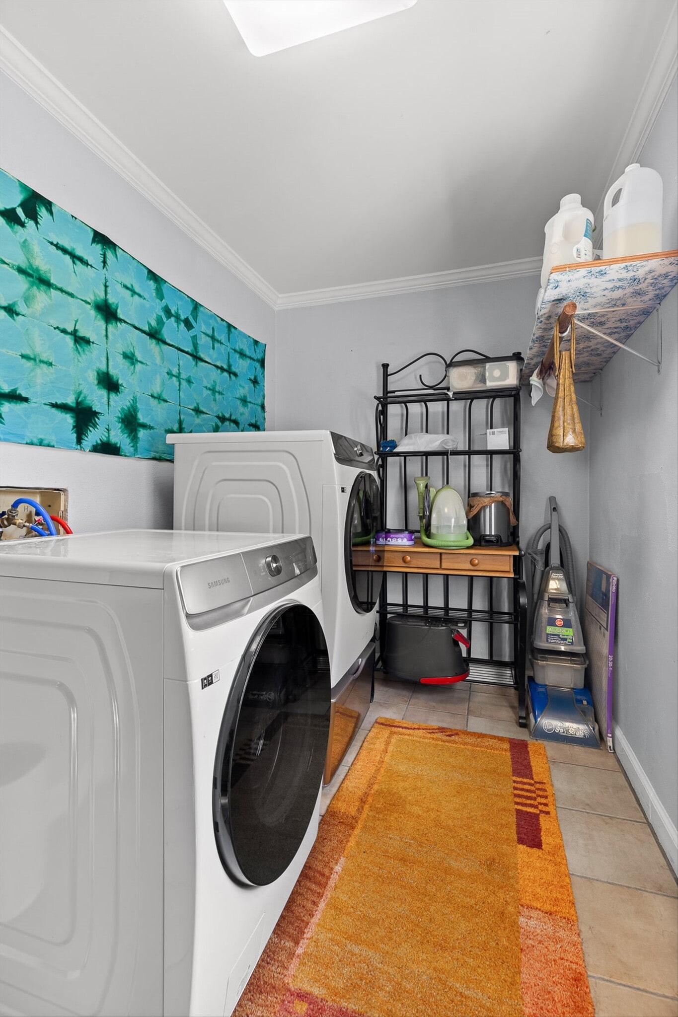 Building Photo - 844 Linden Hall Rd