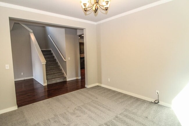 Building Photo - 319 204th St SE