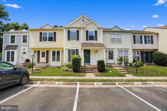 Building Photo - 14711 Green Park Way