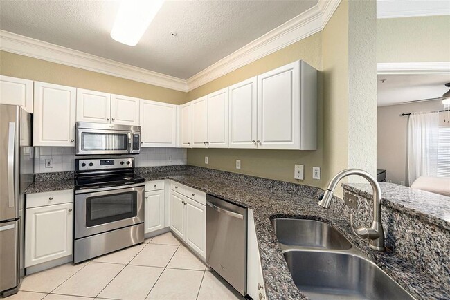 Building Photo - 4333 Bayside Village Dr