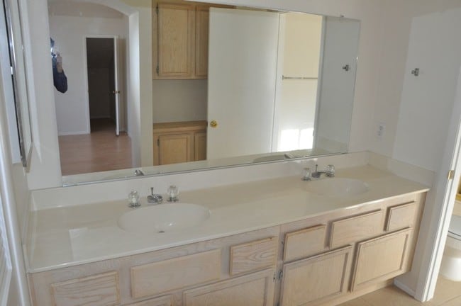 Building Photo - 3332 Mariner Bay St