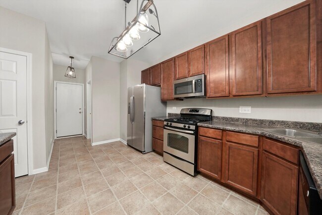 Building Photo - 485 S Jade Ln