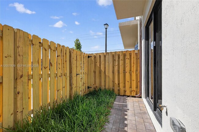 Building Photo - 13883 SW 262nd St