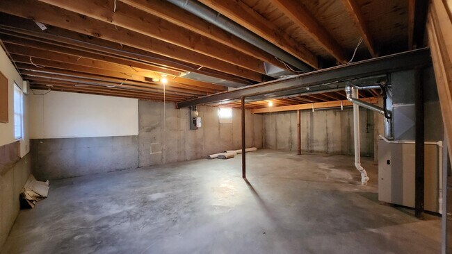 Building Photo - 1009 Sheffield Ct