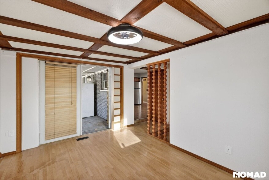 Building Photo - 1550 Moellering Dr