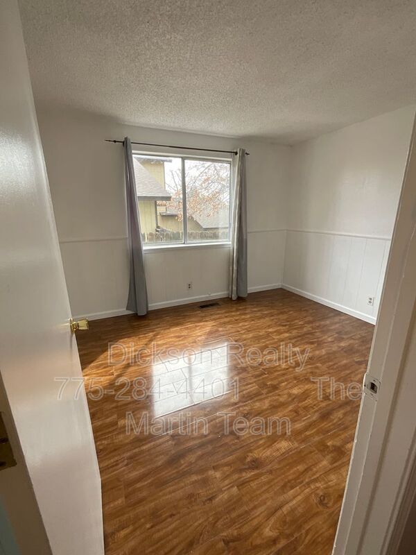 Building Photo - 3268 Bunker Hill Ln
