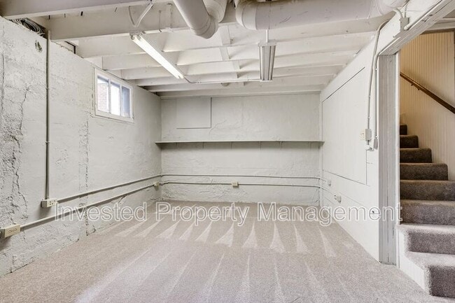 Building Photo - 2135 S Downing St