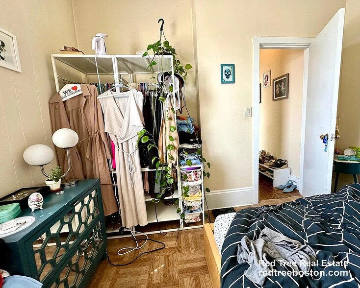 Unit 18 - 106 Myrtle St