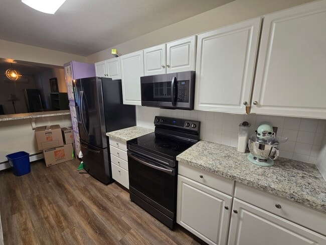 Building Photo - 1541 Adriel Ct