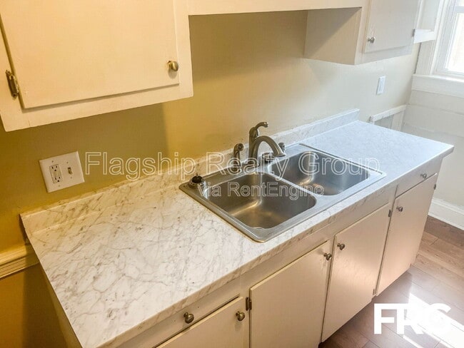 Building Photo - 113 Stancill Dr