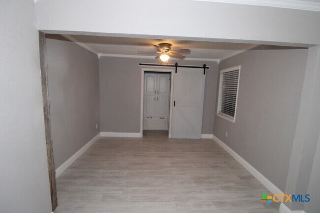 Building Photo - 2104 Brantley Ave