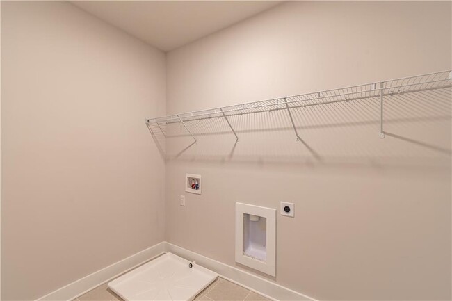 Building Photo - 1239 Waterfall Ct