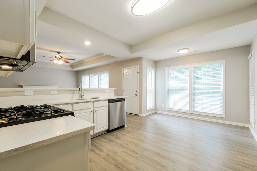 Building Photo - 802 Pinder Point Ct